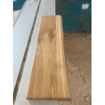 Eiche, Treppenstufe, Trittstufe, Holzstufe, Baumkante, vorne aufgedoppelt, Massivholz, 90x28x3/4,5cm